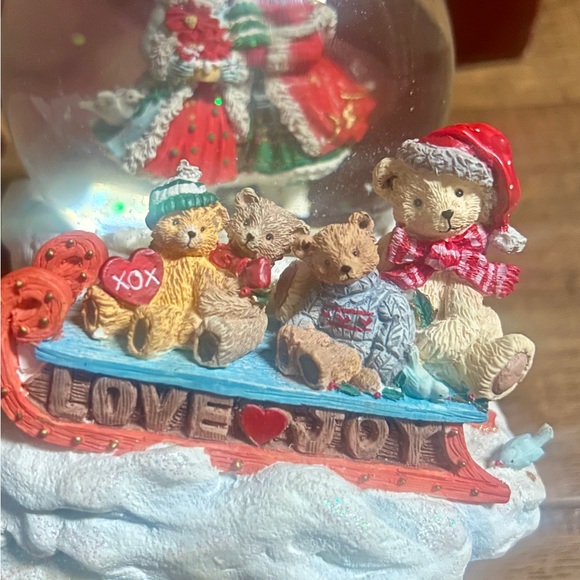 San Francisco Music Box • Snow Globe • Vintage • Santa Cherish Thoughts  • Video - Picture 8 of 16